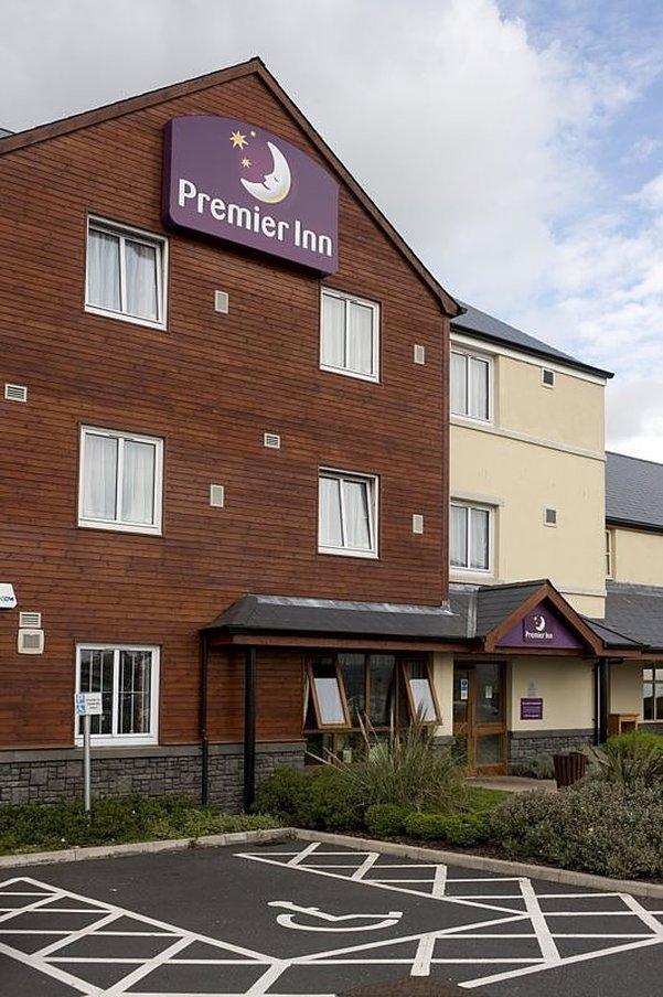 Premier Inn Carrickfergus Exterior photo